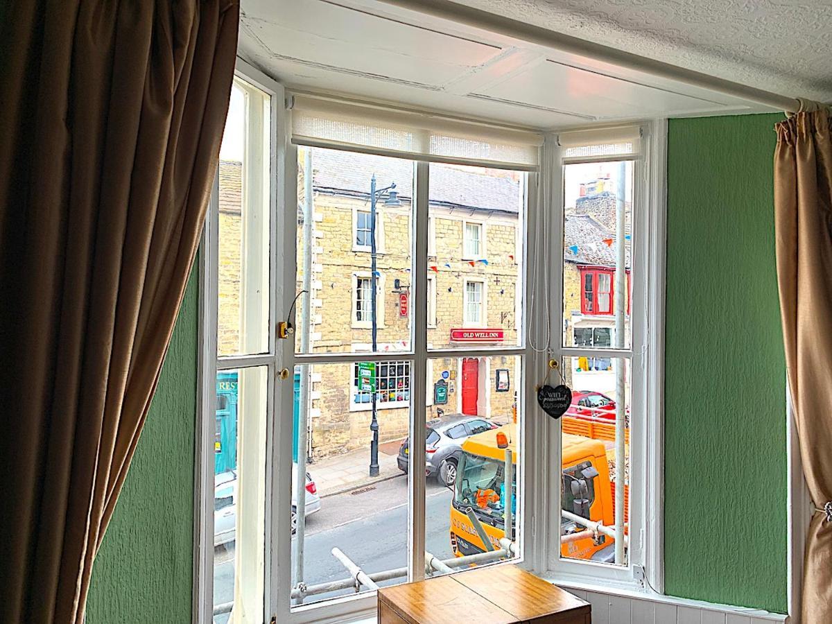 Spacious Georgian Apartment, Central Barnard Castle. Exterior photo